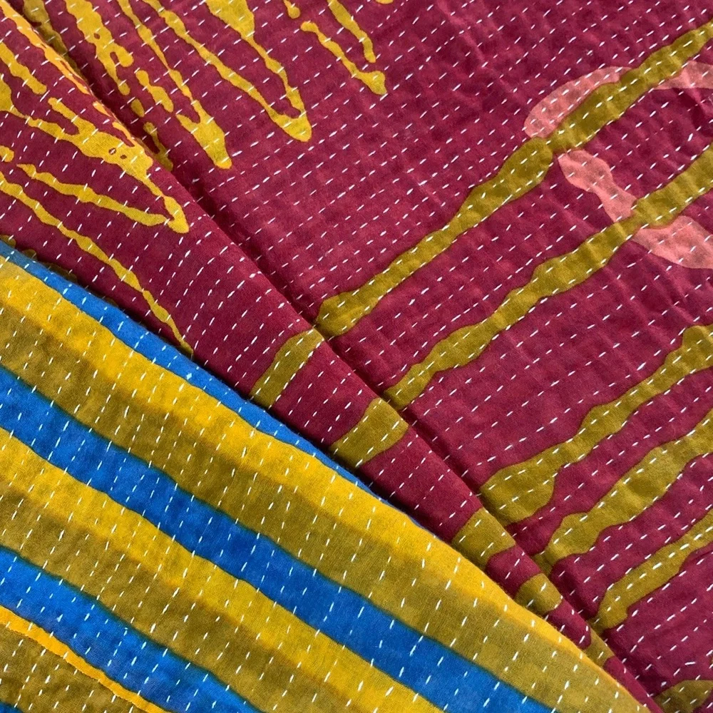 Kantha Bae Headwrap gold, red, blue